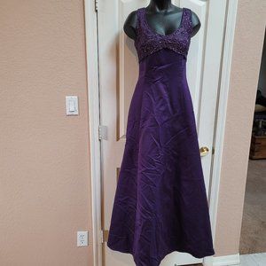 Wedding Season! Night Scene Occasion / Pageant / Bridesmaid